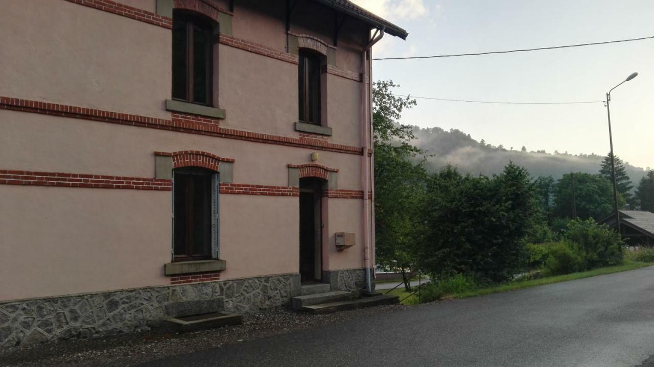 La Bressaude - Vacances-En-Vosges - Menage Compris ลาแบรส ภายนอก รูปภาพ